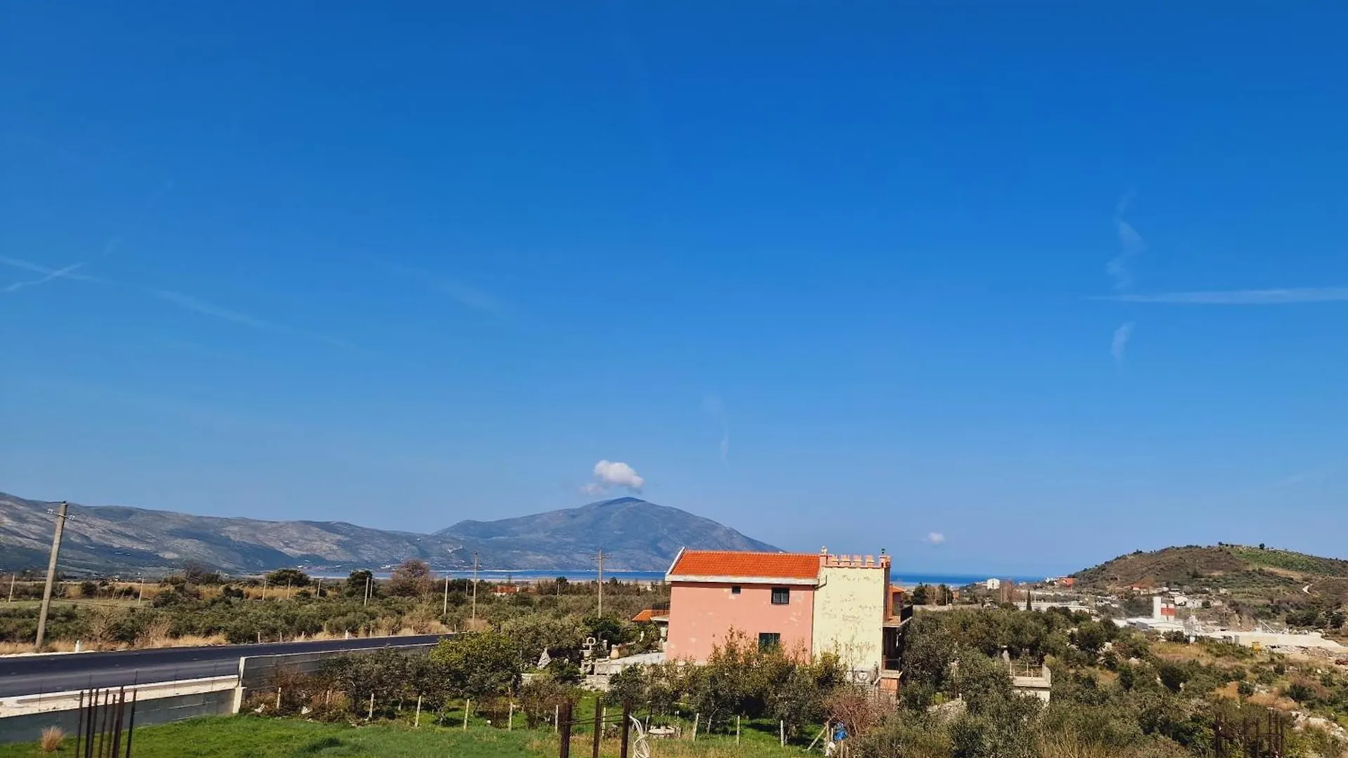 Miri'S Vacation House Vlore